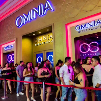 alt= "Partygoers at Omnia Nightclub"